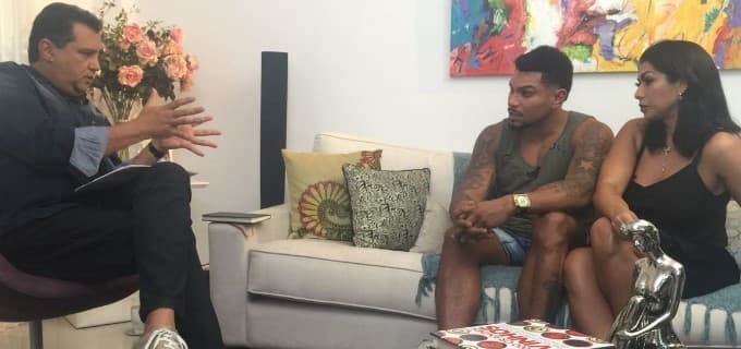 Em entrevista para Geraldo Luís, Naldo fala sobre agressões contra Mulher Moranguinho: "Teve briga da gente brigar de ter tapa"