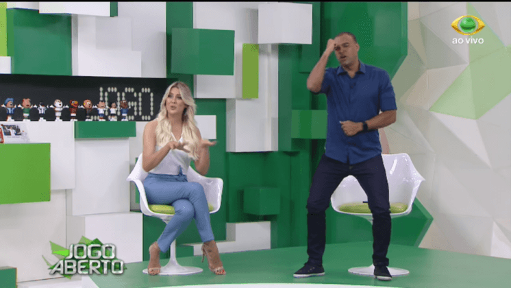 Denilson se empolga, chama Renata Fan para dançar sertanejo ao vivo na Band e tem resposta negativa