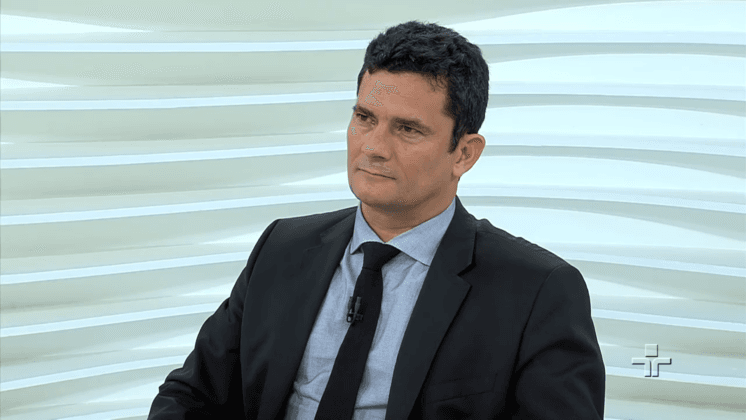 Globo debocha de Sérgio Moro, mostra gafe e cita famosa apresentadora da Record