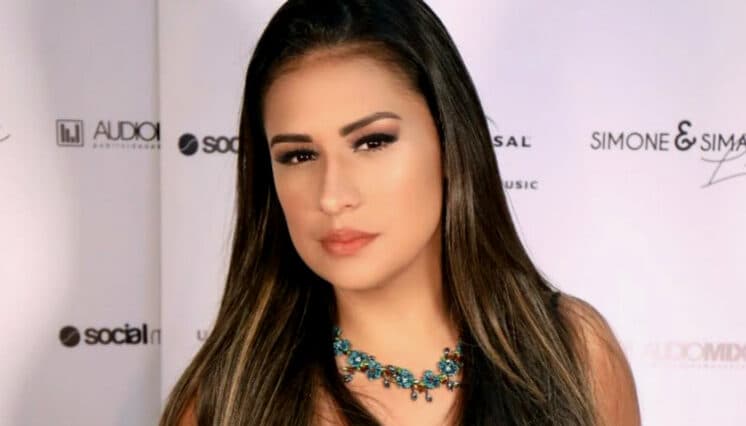 Simone tem reação inusitada ao comer caviar e vídeo é divulgado na internet