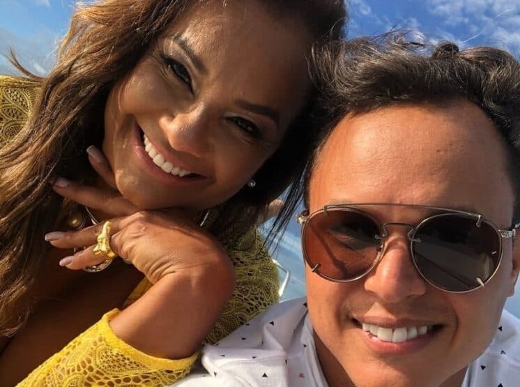 Solange Couto reata casamento com Jamerson Andrade: "Viva o amor"