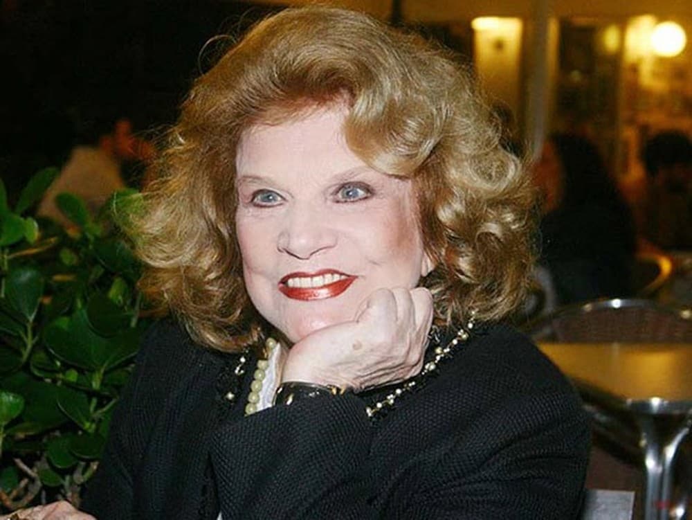 A atriz Tônia Carrero fez parte do elenco de 54 peças, 19 filmes e 15 novelas (Foto: Divulgação) A atriz Tônia Carrero fez parte do elenco de 54 peças, 19 filmes e 15 novelas (Foto: Divulgação)