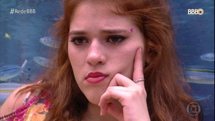 Ana Clara alerta participante sobre reais intenções de Kaysar no BBB18