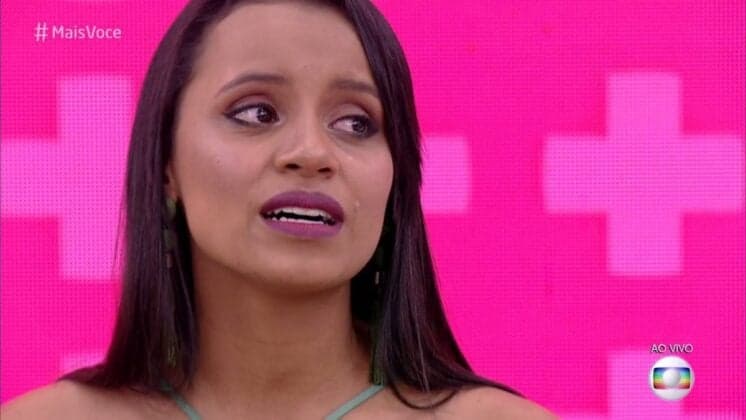 Ex-BBB Gleici relembra assassinato trágico do pai e desabafa sobre situação