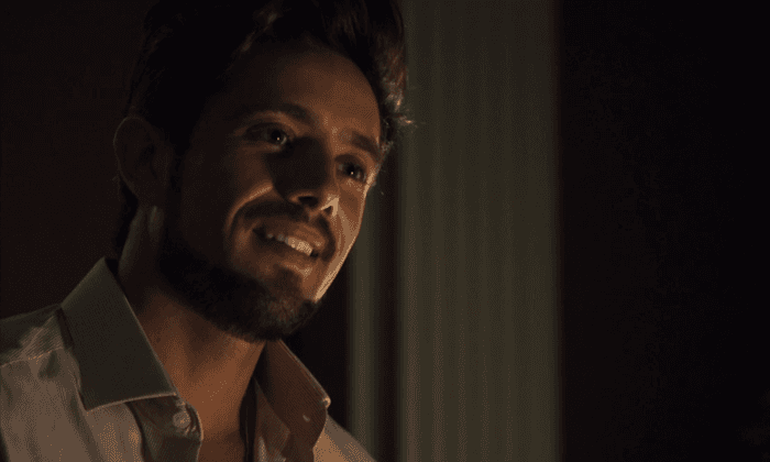 O Outro Lado do Paraíso: Renato sequestra filho de Clara e toca o terror com corte de orelha