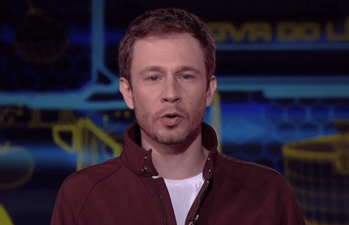 Tiago Leifert relata que já foi um imigrante e vira piada no BBB18