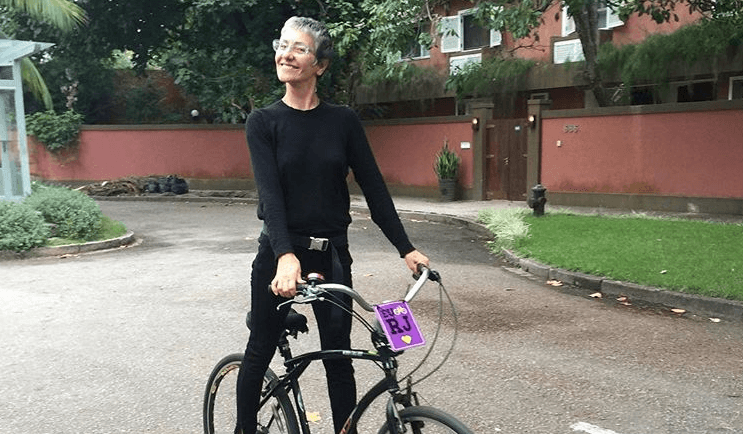 Cássia Kis preocupa colegas pela magreza excessiva