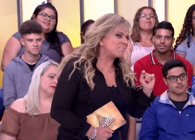 Sucesso no SBT, Casos de Família supera a Record mais uma vez e atinge 2º lugar com folga