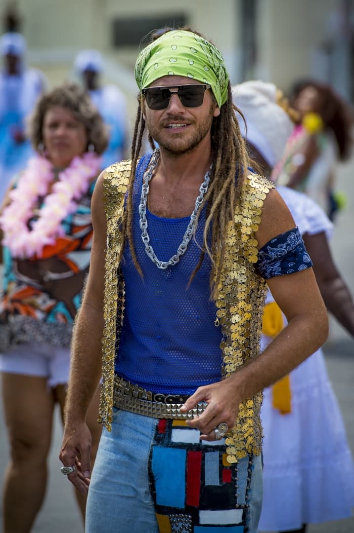 Emílio Dantas com novo visual para Beto Falcão em Segundo Sol (Foto: Globo/João Cotta) Emílio Dantas com novo visual para Beto Falcão em Segundo Sol (Foto: Globo/João Cotta)