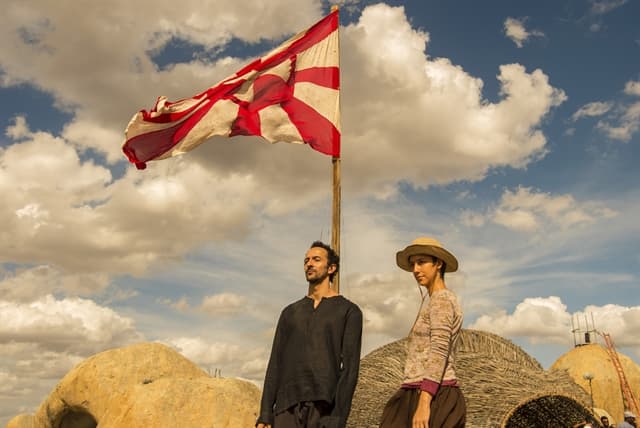 Samir (Irandhir Santos) e Aldina (Camila Mardila) (Foto: Globo/Estevam Avellar)