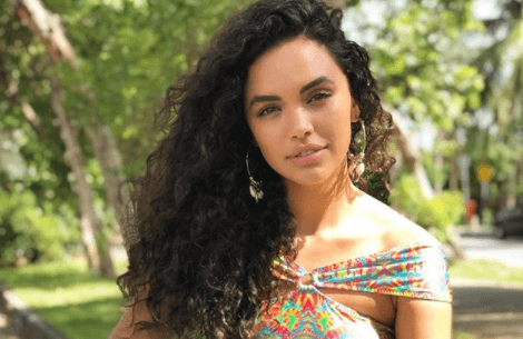 Giovana Cordeiro revela o que sua avó na vida real tem a ver com a vidente Mercedes em O Outro Lado do Paraíso