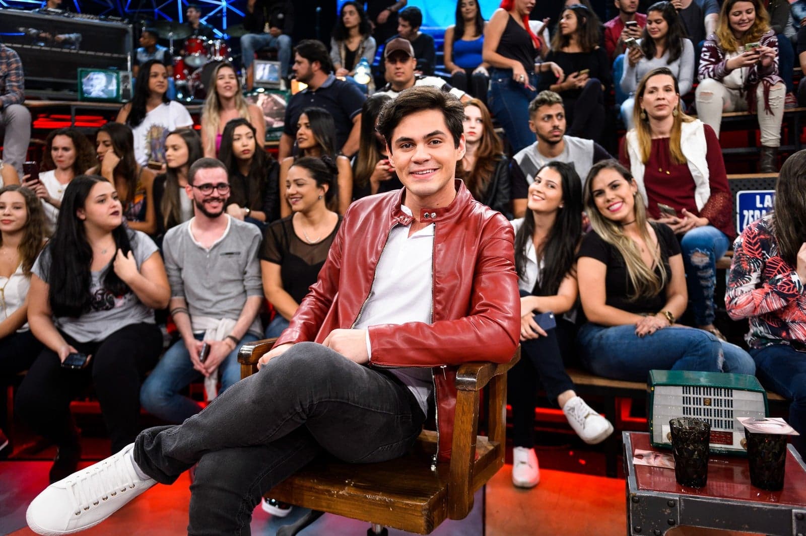 http://tvfoco.uai.com.br/wp-content/uploads/2015/05/Daniela-Mercury.jpg