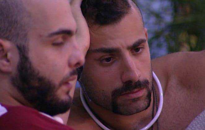 Amigos no BBB18, Mahmoud é bloqueado nas redes sociais de Kaysar