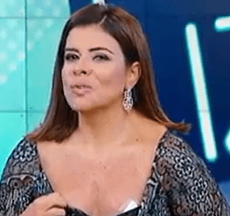 A apresentadora Mara Maravilha mostrou demais durante o Fofocalizando. 