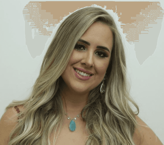 Inspirada em Paolla Oliveira, ex-BBB Patrícia refaz cena clássica de fio dental