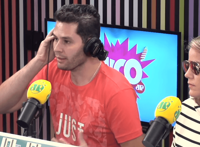 Pedro Leonardo comenta sertanejo atual e fala sobre ter participado da primeira A Fazenda: ‘Foi uma escola’