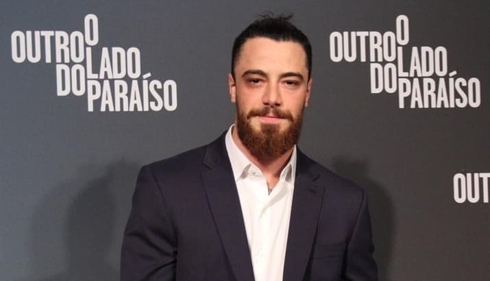 Felipe Titto relembra passado difícil e conta o que fez com o primeiro cachê que ganhou