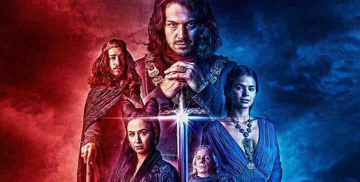 Globo surpreende e faz exposição de Deus Salve o Rei