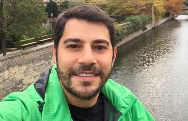 Evaristo faz piada com o dia do trabalho, se arrepende e apaga foto