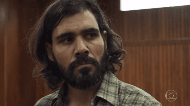 Final de O Outro Lado do Paraíso: Mariano acaba com a raça de Sophia no tribunal