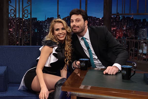 Joelma na última vez que esteve no The Noite (Foto: Reprodução) Joelma na última vez que esteve no The Noite (Foto: Reprodução)