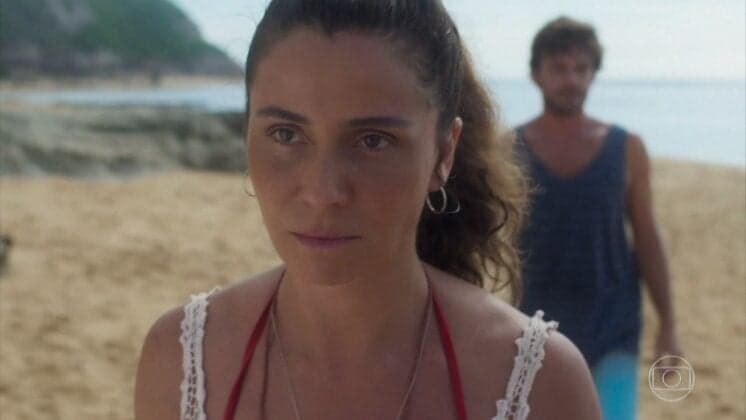 Luzia mata personagem e vira fugitiva da polícia em Segundo Sol; saiba como
