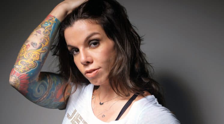 Penélope Nova fecha acordo e vai trabalhar em novo programa da Record