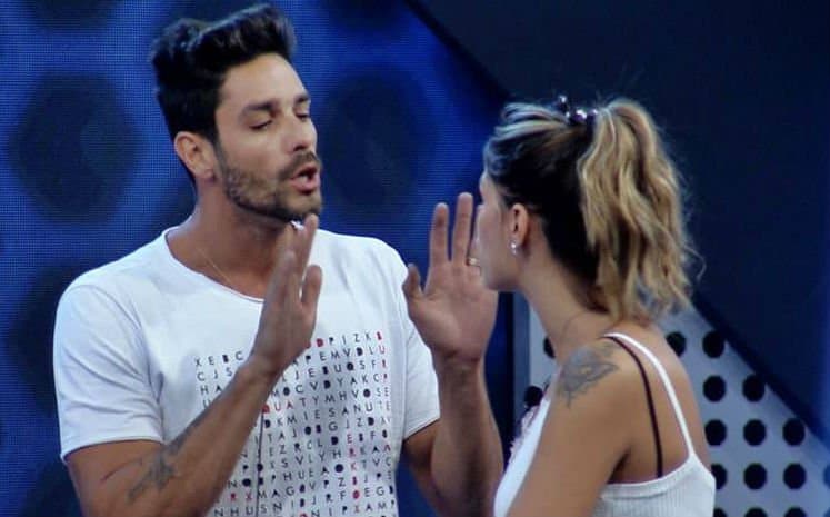 Sem transmissão ao vivo e nem informações da Record, expulsão do Diego no Power Couple gera boatos