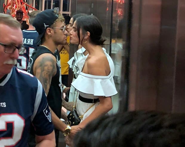 Neymar Jr. e Bruna Marquezine (Foto: AgNews) Neymar Jr. e Bruna Marquezine (Foto: AgNews)