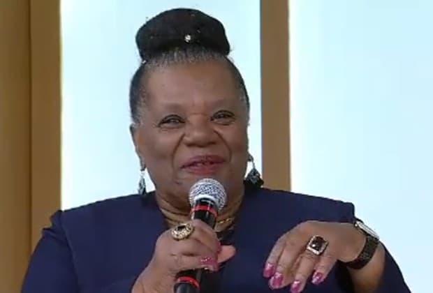 Neusa Borges volta a lamentar falta de trabalhos na TV: "Nunca saí da TV, me enterraram viva"