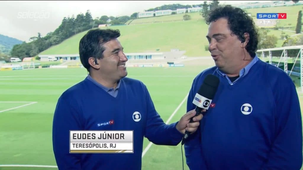 O repórter Eudes Junior ao lado de Casagrande (Foto: Reprodução/SporTV)