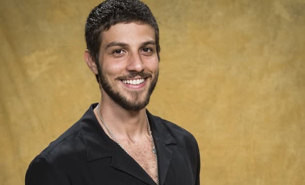 Segundo Sol: Revoltado, filho de Luzia foge de casa e vira garoto de programa