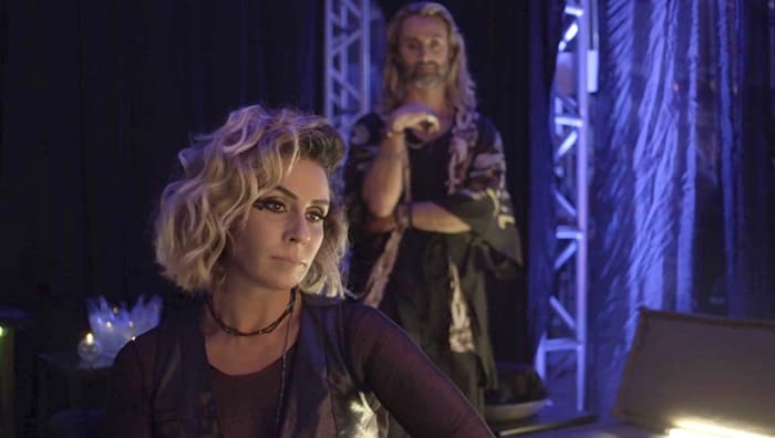 Luzia (Giovanna Antonelli) como DJ Ariella em Segundo Sol (Foto: Divulgação/Globo) Luzia (Giovanna Antonelli) como DJ Ariella em Segundo Sol (Foto: Divulgação/Globo)