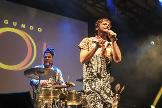 http://tvfoco.uai.com.br/wp-content/uploads/2015/05/Daniela-Mercury.jpg http://tvfoco.uai.com.br/wp-content/uploads/2015/05/Daniela-Mercury.jpg