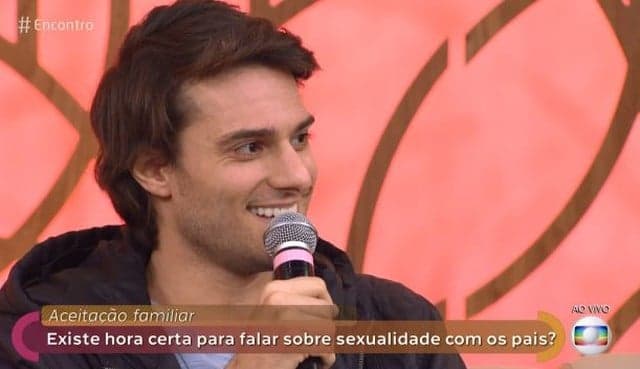 Hugo Bonemer conta que "fugia de reportagens" e revela atitude de repórter que o questionou sobre namorada