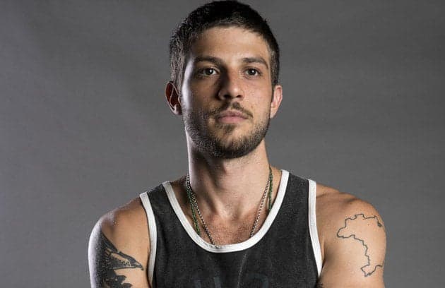 No ar em Segundo Sol, Chay Suede é escalado para outra novela das 21h