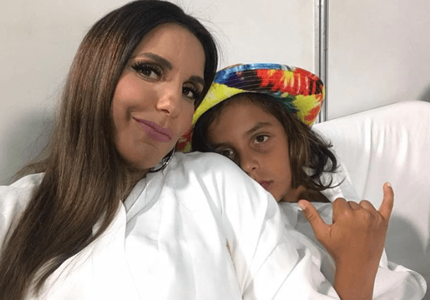 Novamente, filho de Ivete Sangalo rouba a "cena" e deixa a mãe sem reação