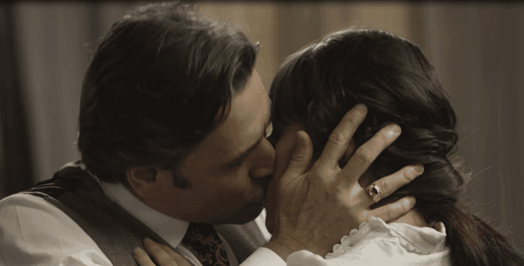 Orgulho e Paixão: Ema faz revelação para Jorge, é surpreendida e recebe pedido