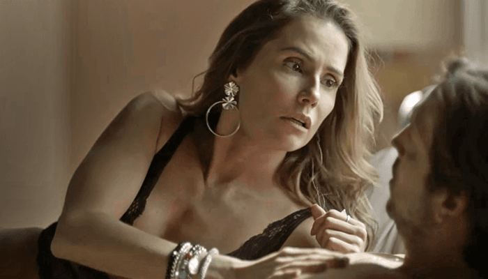 Karola (Deborah Secco) e Remy (Vladimir Brichta) em cena de Segundo Sol (Foto: Divulgação/Globo)