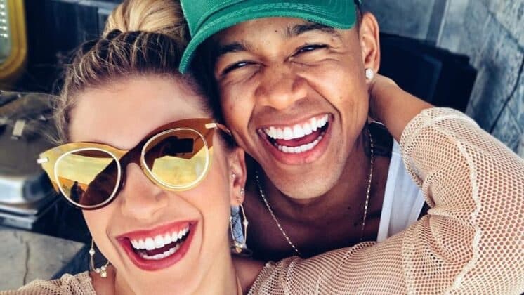 Casal ioiô! Lorena Improta confirma término de namoro com Léo Santana: "Estou Solteira''