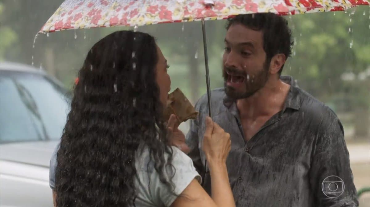 Edgar quer se reconciliar com Cacau em Segundo Sol. (Foto: Reprodução/TV Globo) Edgar quer se reconciliar com Cacau em Segundo Sol. (Foto: Reprodução/TV Globo)