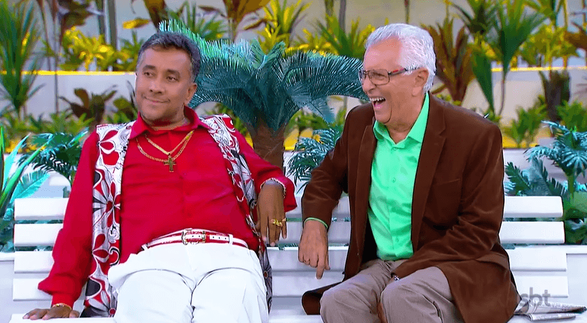 Bomba! Após 2 décadas, Paulinho Gogó se demite e dá adeus para Carlos Alberto no SBT: 'Não sabia como contar"
