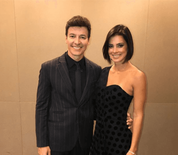 No Dia das Mães, Rodrigo Faro presenteia Vera Viel com declaração apaixonada