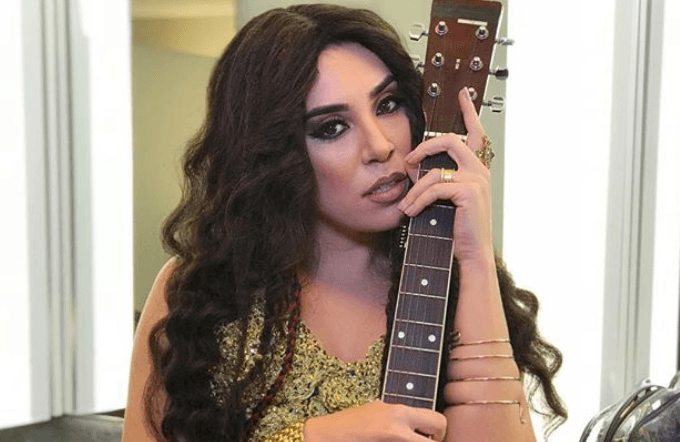 Naiara Azevedo tenta imitar Shakira no Show dos Famosos e internautas não perdoam a caracterização da cantora