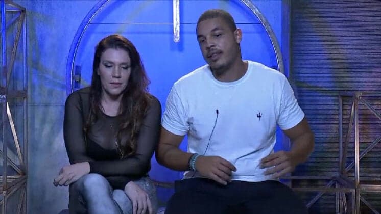 Após separação, Simony toma atitude e se vinga do ex após seis anos de casamento