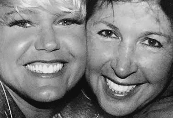 Apresentadores prestam consideração a Xuxa e homenageiam Dona Alda