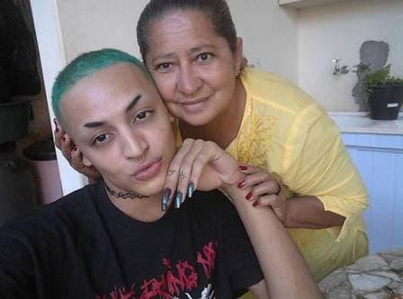 Mãe de Pabllo Vittar revela que não passará o Dia das Mães com o cantor: "Estou acostumada"