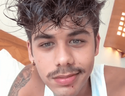 Zé Felipe, filho do cantor Leonardo, revela que o tio Leandro "era mais pegador"