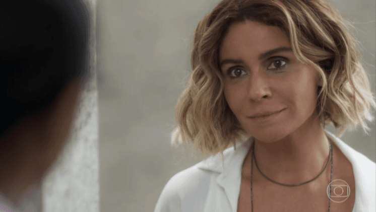 Segundo Sol: Luzia reencontra Valentim, mas é surpreendida por Karola e foge