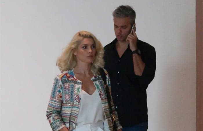 Otaviano Costa e Flávia Alessandra compartilham momento de romance em viagem em família